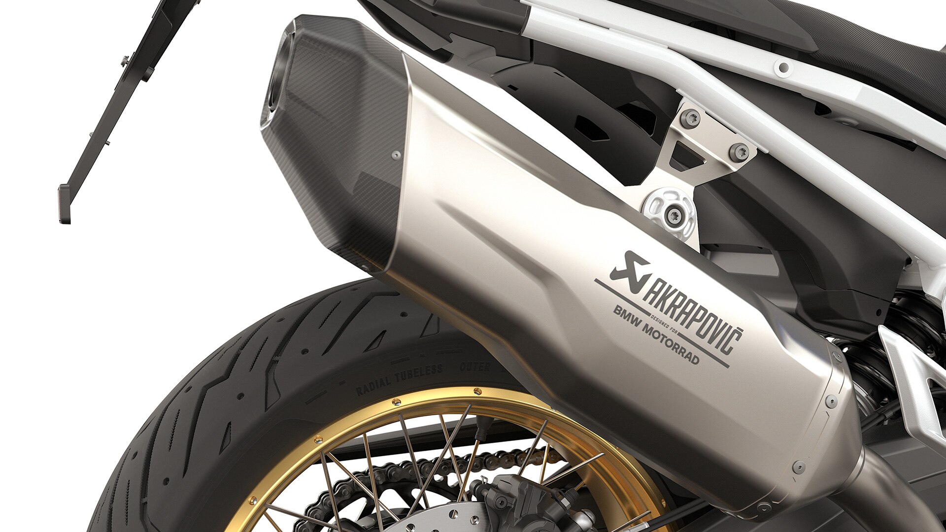 Model F 900 GS znamke BMW Motorrad s končnim glušnikom Akrapovič