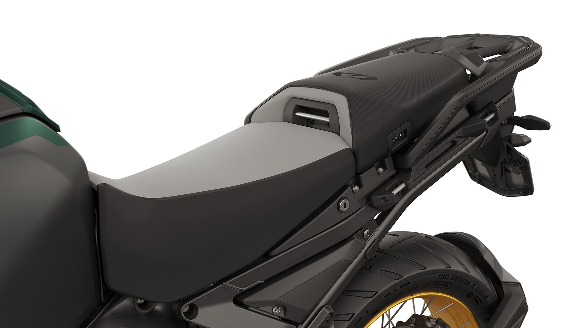 Komfortni voznikov sedež in komfortni sopotnikov sedež vključno z ogrevanjem sedežev