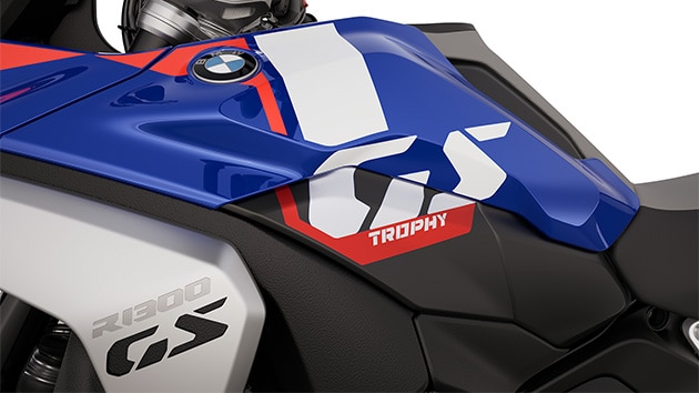 Napis "GS Trophy" modela R 1300 GS Trophy znamke BMW Motorrad
