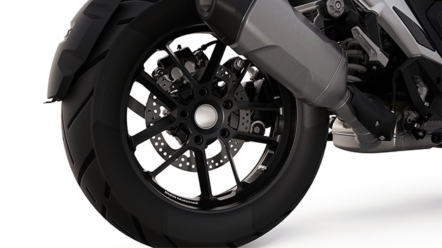 Kovana kolesa Enduro modela R 1300 GS Trophy znamke BMW Motorrad