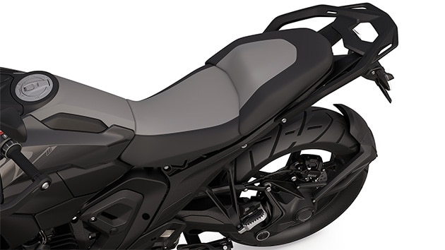 Udobni sedeži modela R 1300 GS Triple Black znamke BMW Motorrad