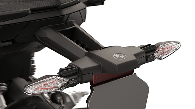 Športni zadek modela F 900 R znamke BMW Motorrad