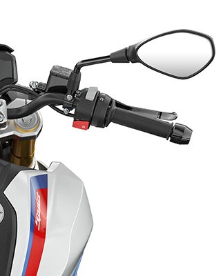 Na sliki so krmilo in upravljalni elementi modela G 310 R.