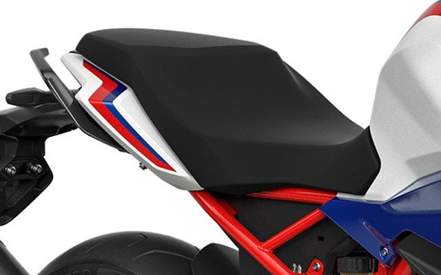 Na sliki je ergonomični sedež modela G 310 R.