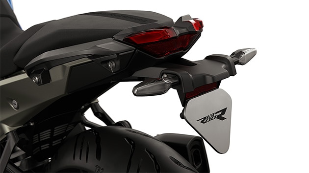 Pogled na zadek modela R 1300 R znamke BMW Motorrad