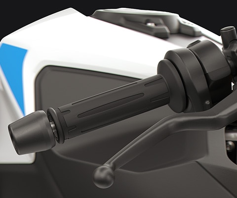 Nastavljiva ročica in ogrevani ročaji modela F 450 RR znamke BMW Motorrad
