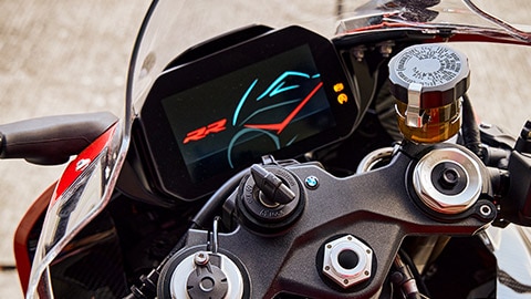 TFT-zaslon modela S 1000 RR