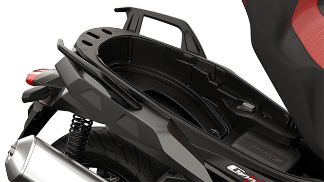 Prostor za shranjevanje modela C 400 X znamke BMW Motorrad