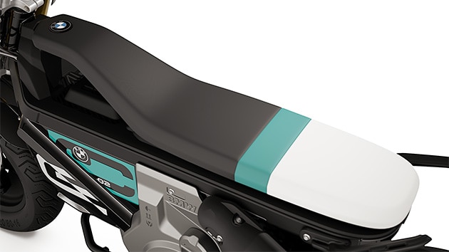 Sedež Highline vozila eParkourer CE 02 znamke BMW Motorrad